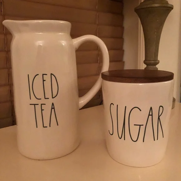 Rae Dunn Iced Tea pitcher by Magenta並行輸入 Rae Dunn ceramic Ice Tea pitcher